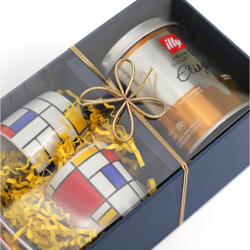 Rinkinys su illy kava ir espresso puodeliais